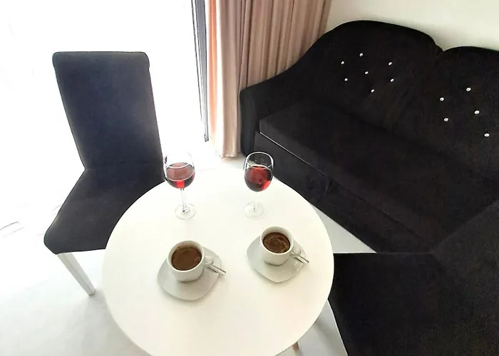 Piryt Krysztalowe Lägenhetshotell 3*