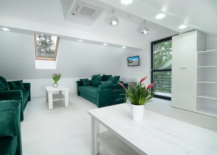 Piryt I Aparthotel 3*