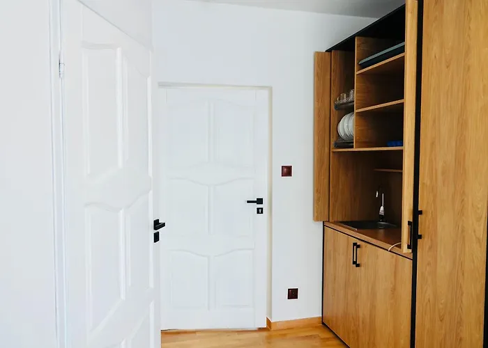 Aparthotel Piryt I 3*